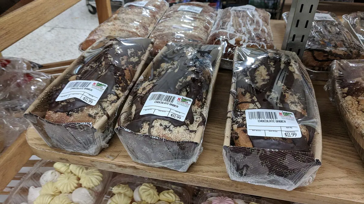 Muffins – bakery in Midsomer Norton town centre